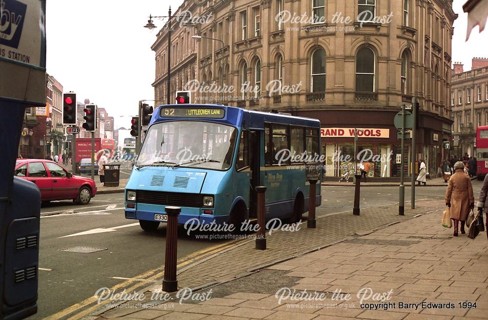 Victoria Street Renault S56 96