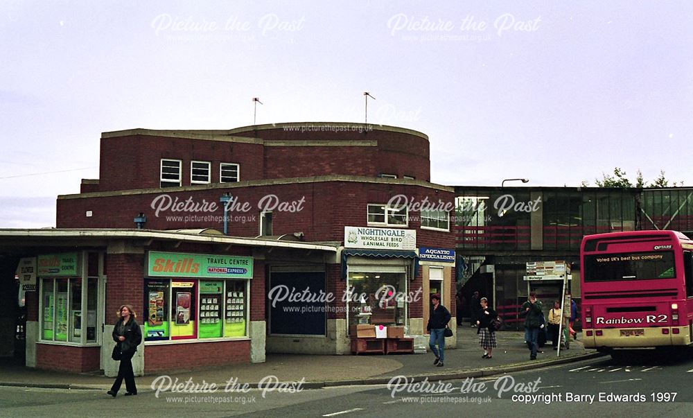 Bus Station with footbridge to Eagle Market 