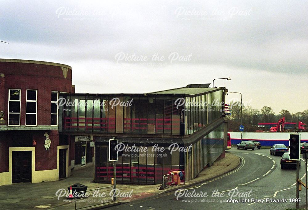 Morledge with remaining footbridge section in place by Bus Station 