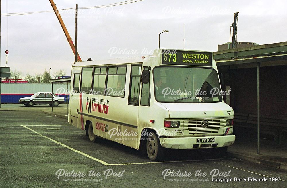 Bus Station Pathfinder Mercedes Benz M879 DDS 