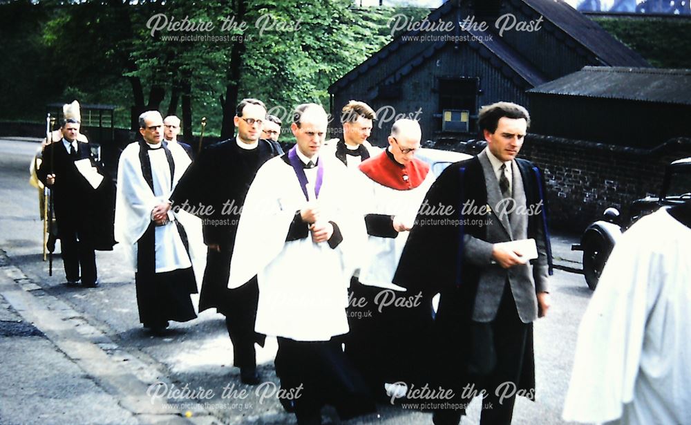 Procession to the New Mission Church, Sheffield Road, Old Whittington, 1958